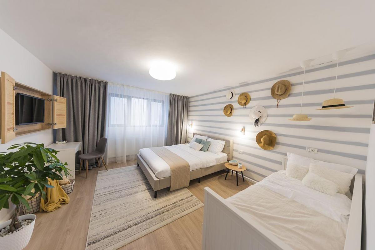 Briza Hotel Orşova Екстериор снимка